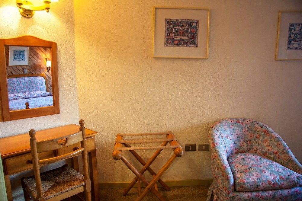 Salzburg Hotel Frutillar Bagian luar foto